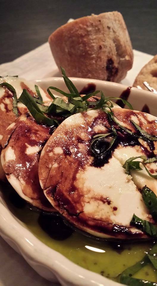 Lupis Pizza Pies | restaurant | 406 Broad St A, Chattanooga, TN 37402, USA | 4232665874 OR +1 423-266-5874