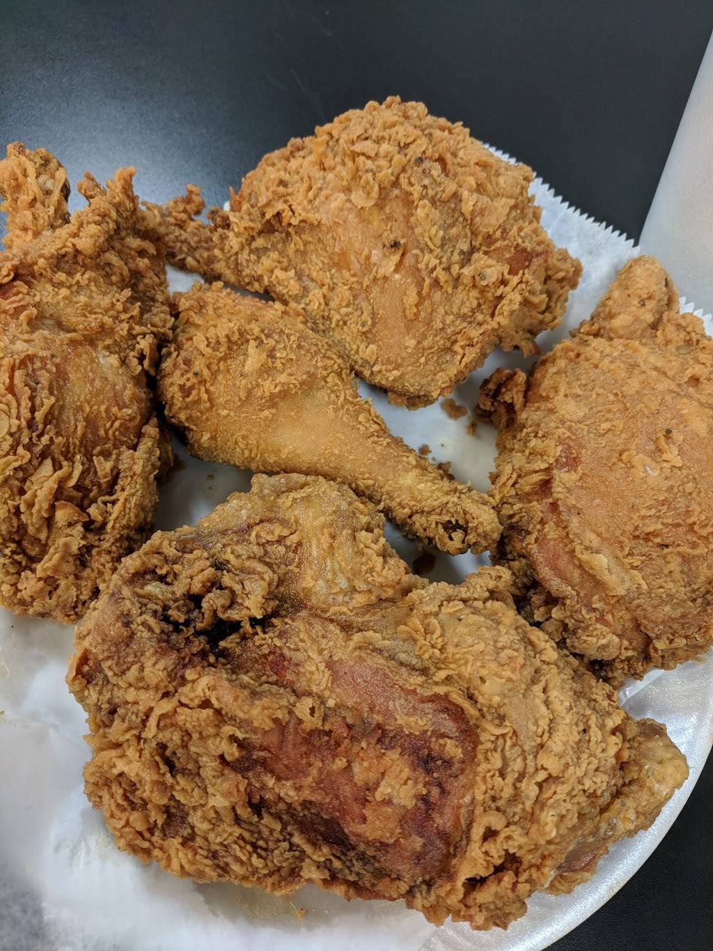 Two Brothers Chicken | meal takeaway | 14845 Build America Dr, Woodbridge, VA 22191, USA | 7034913663 OR +1 703-491-3663