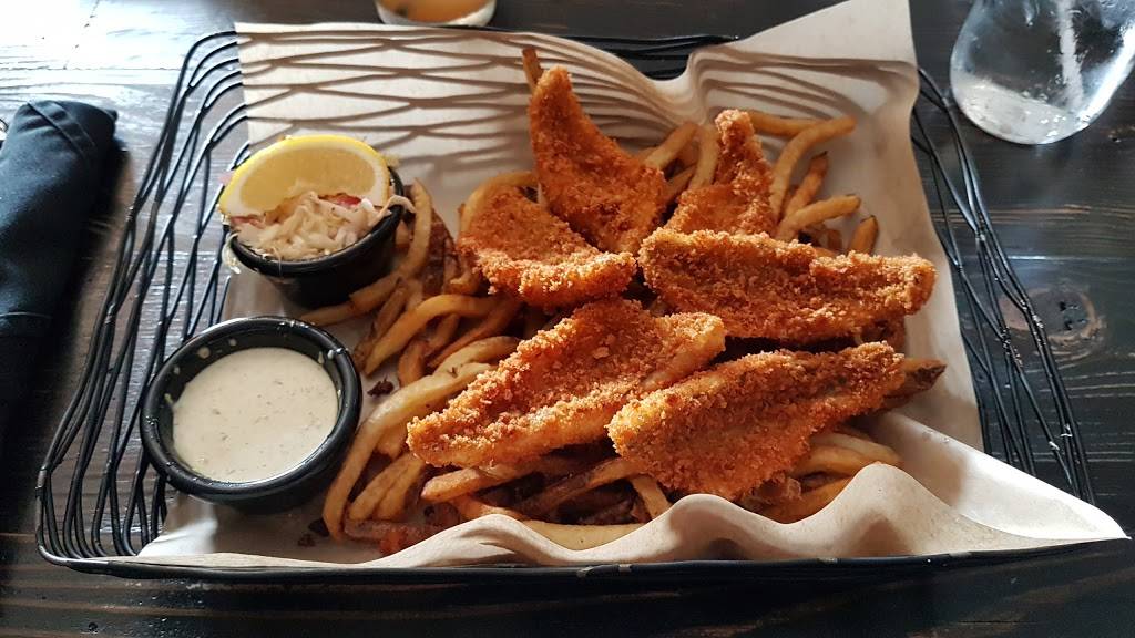 The Twisted Apron | restaurant | 1833 Wyandotte St E, Windsor, ON N8Y 1E2, Canada | 5192562665 OR +1 519-256-2665