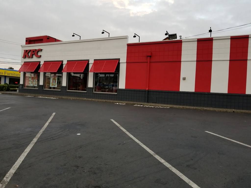 KFC | restaurant | 3101 S 38th St, Tacoma, WA 98409, USA | 2534721107 OR +1 253-472-1107