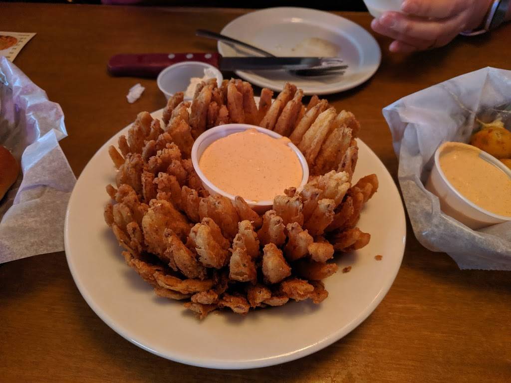 Texas Roadhouse | restaurant | 11205 S Parker Rd, Parker, CO 80134, USA | 3038055848 OR +1 303-805-5848