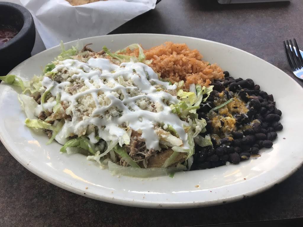 Agave Marias Restaurant & Cantina | restaurant | 106 S Montgomery St, Ojai, CA 93023, USA | 8056466353 OR +1 805-646-6353