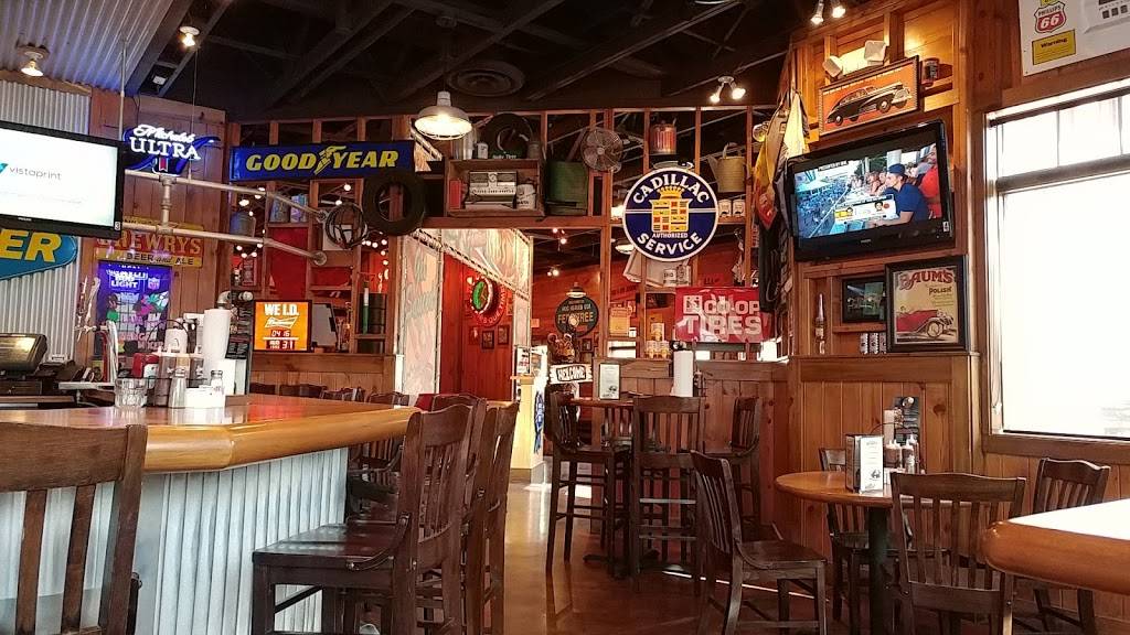 Famous Daves Bar-B-Que | restaurant | 2630 E Craig Rd, North Las Vegas, NV 89030, USA | 7023998000 OR +1 702-399-8000