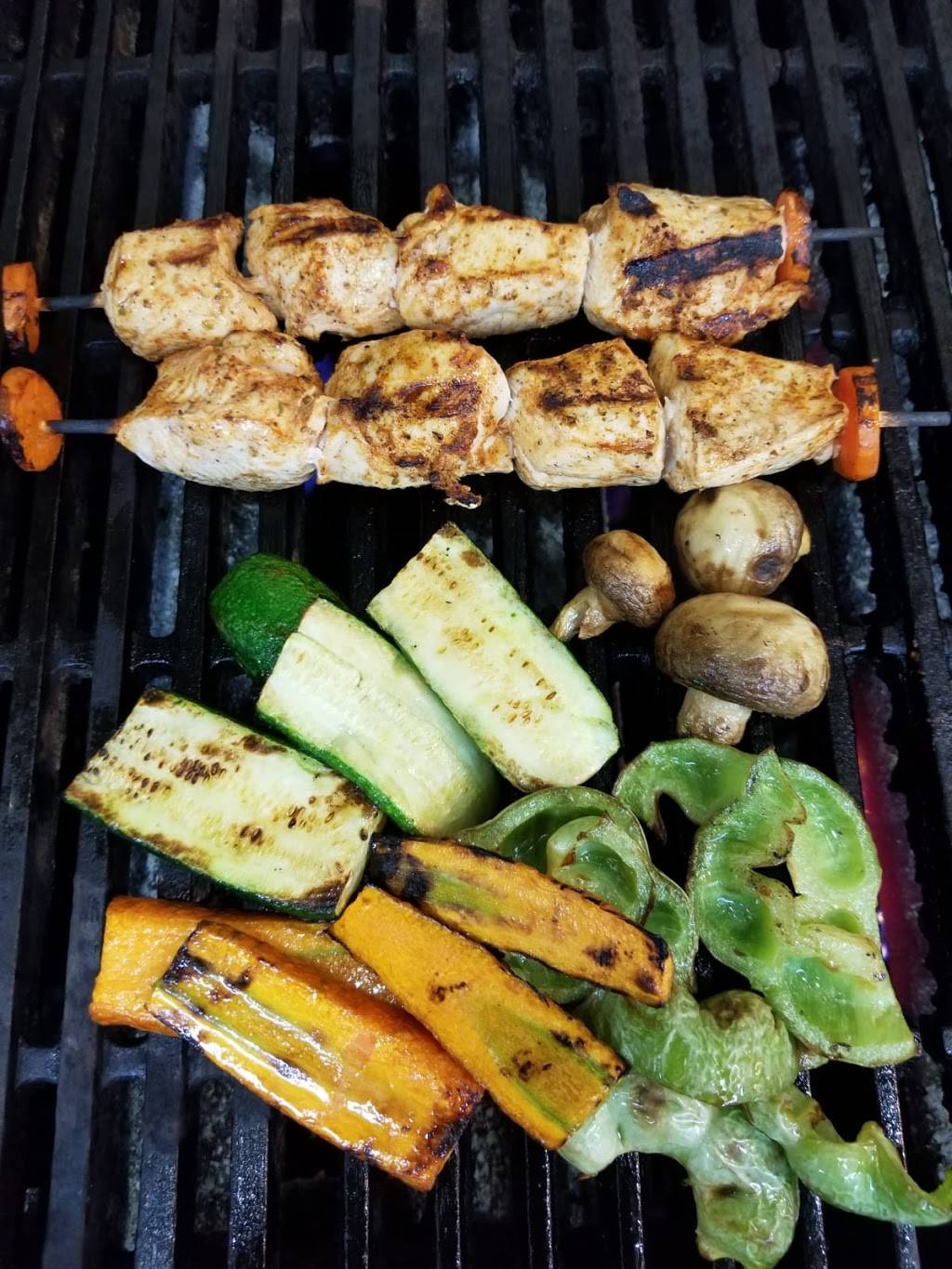 Wixom Kabob Express | restaurant | 47520 Pontiac Trail, Wixom, MI 48393, USA | 2488639989 OR +1 248-863-9989