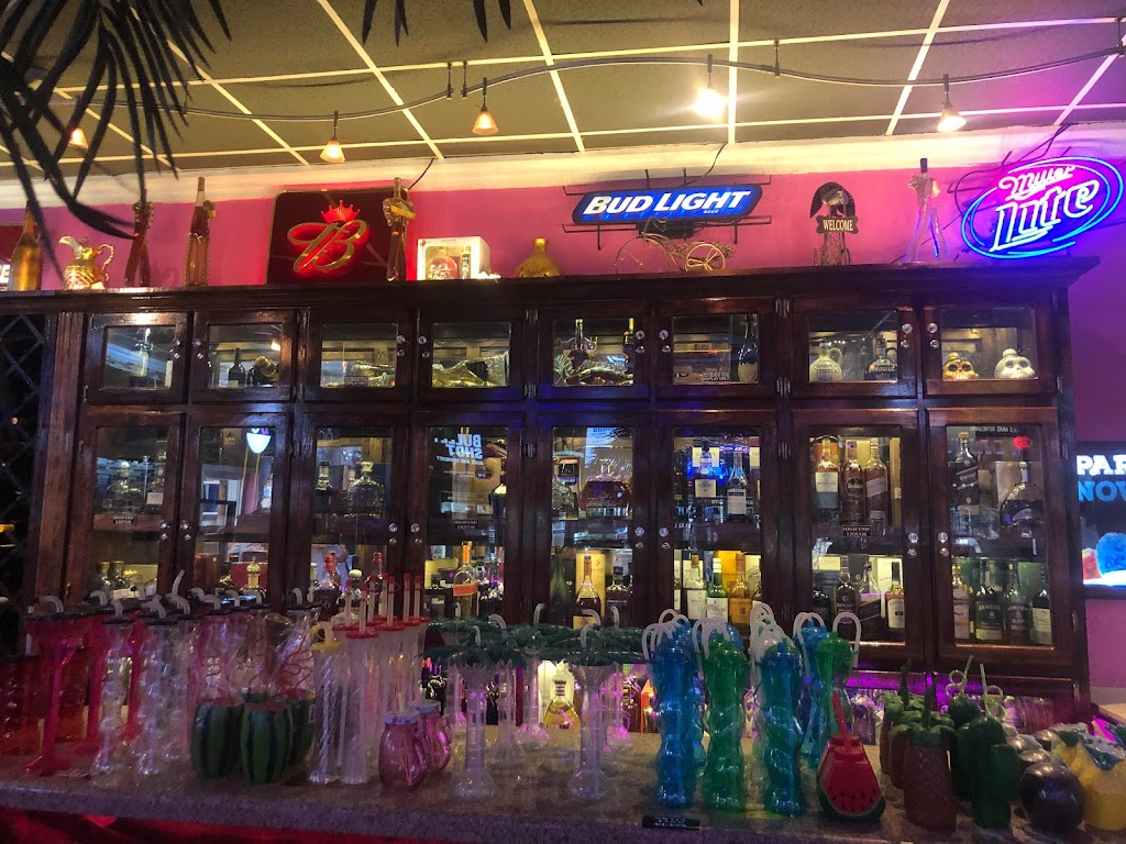 SMOKERS PARADISE/BORDERTOWN TRAVEL PLAZA | restaurant | 2470 Toomey Rd, Vinton, LA 70668, USA | 3373135085 OR +1 337-313-5085