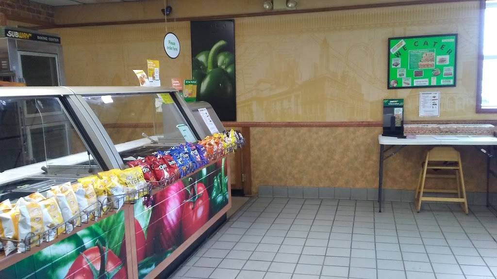 Subway | restaurant | 2500 James St, Syracuse, NY 13206, USA | 3154632222 OR +1 315-463-2222