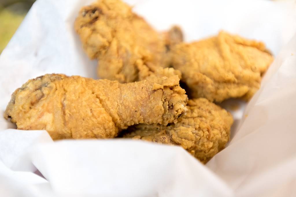 Hobby Burger House | restaurant | 8250 Telephone Rd, Houston, TX 77061, USA | 7136401428 OR +1 713-640-1428