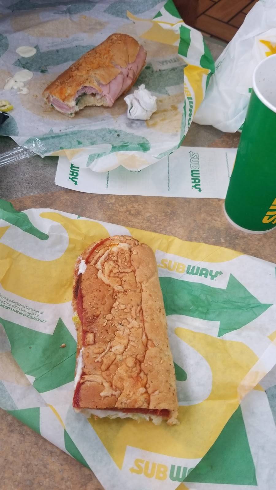 Subway | restaurant | 7413 E Colonial Dr, Orlando, FL 32807, USA | 4072738699 OR +1 407-273-8699