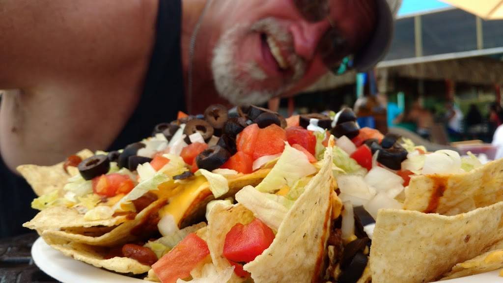 Fat Daddys Tiki Hut | restaurant | 119 Driftwood Shores Ln, Dover, TN 37058, USA | 9312322243 OR +1 931-232-2243