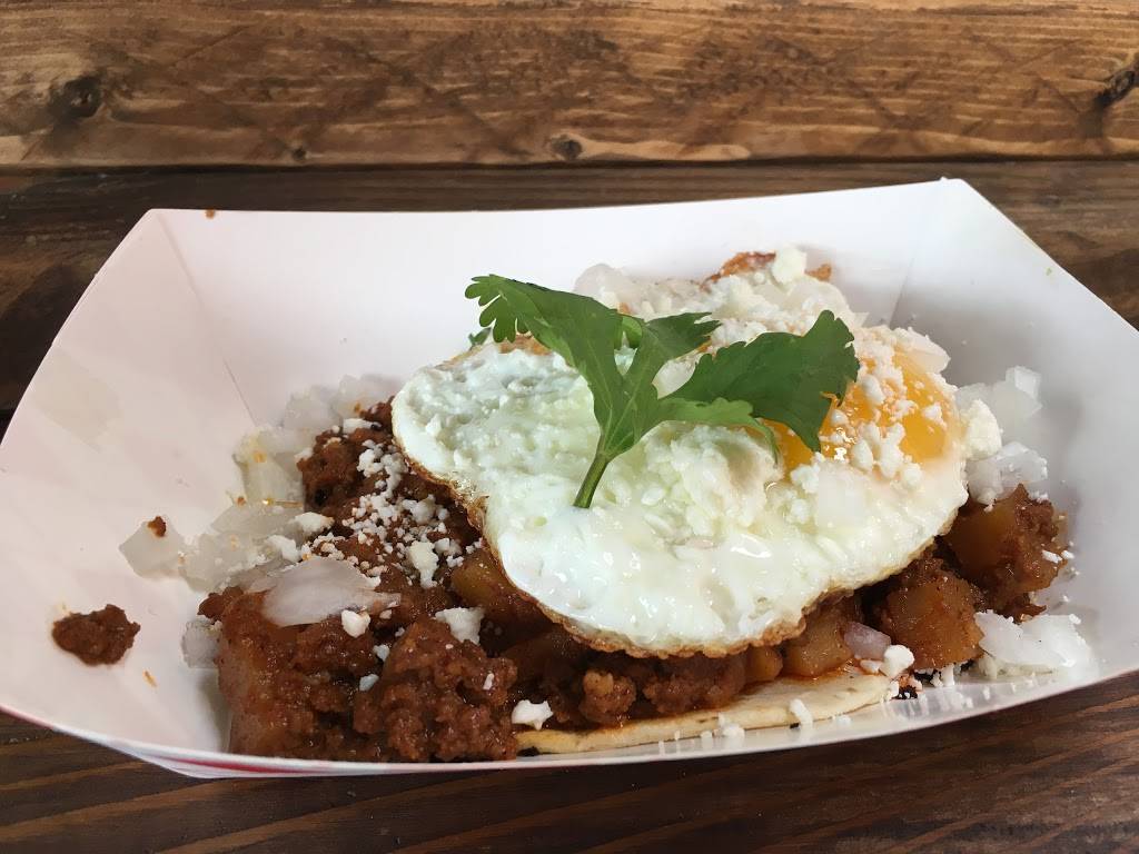 Summit Tacos | restaurant | 237 Collyer St, Longmont, CO 80501, USA | 3035788186 OR +1 303-578-8186