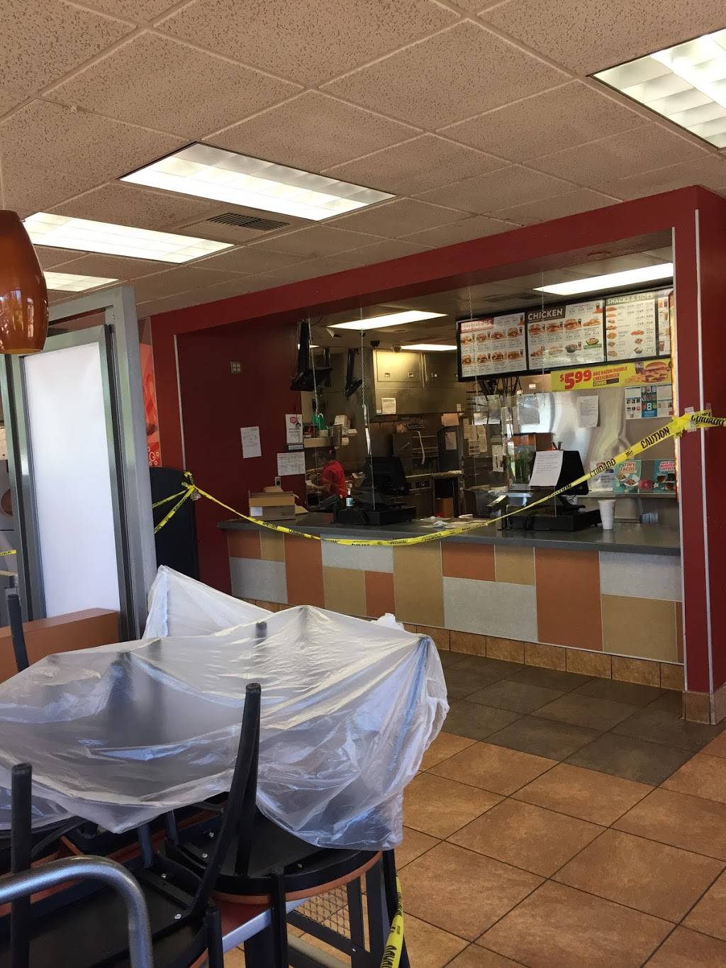 Jack in the Box | restaurant | 15945 Dam Rd, Clearlake, CA 95422, USA | 7079944387 OR +1 707-994-4387