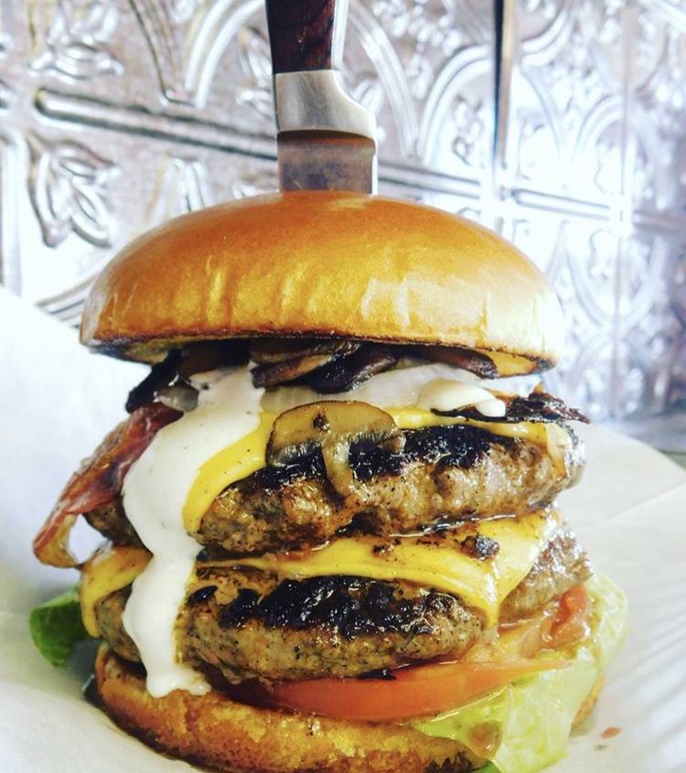 Sirius Pizza | restaurant | 110 NE 6 Ave, Williston, FL 32696, USA | 3525283755 OR +1 352-528-3755