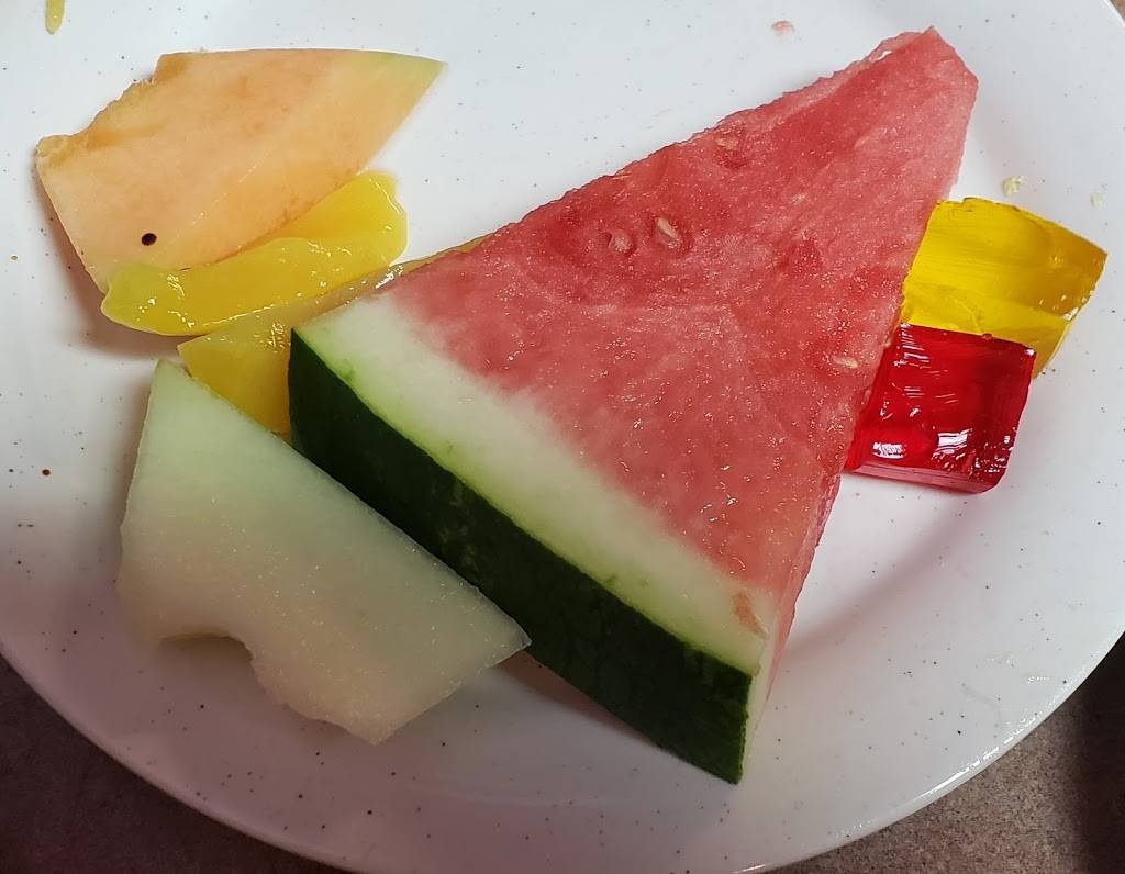 Yummy Buffet | restaurant | 911 E Atlantic St, South Hill, VA 23970, USA | 4349559999 OR +1 434-955-9999