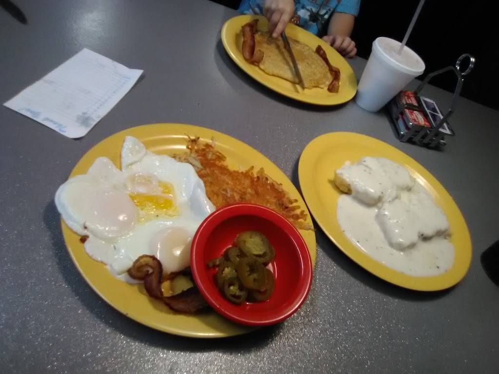 MJS Grill Mother Jugs Wewoka | restaurant | 303 S Wewoka Ave, Wewoka, OK 74884, USA | 4052579939 OR +1 405-257-9939