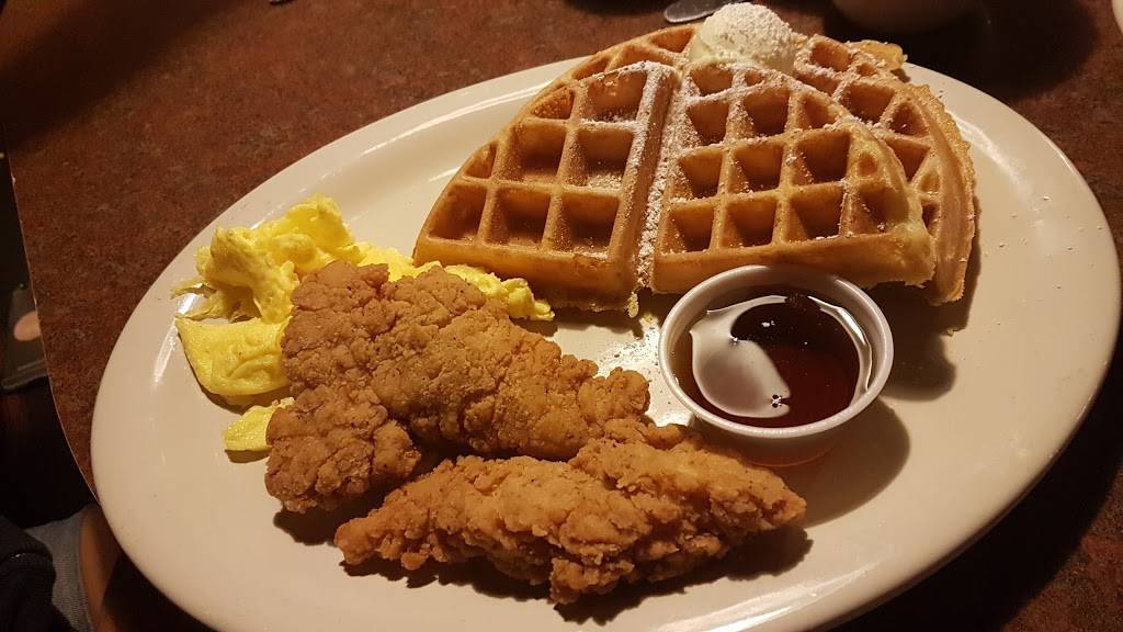 Huckleberrys | restaurant | 2213 Yosemite Blvd, Modesto, CA 95354, USA | 2095270872 OR +1 209-527-0872