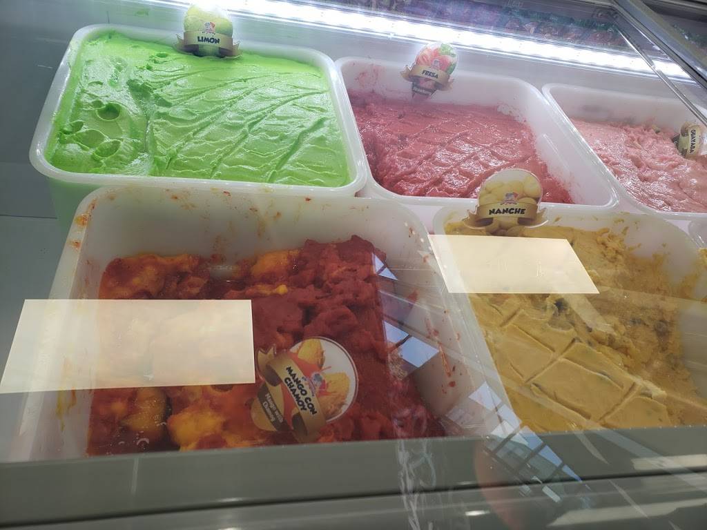 La Michoacana | restaurant | 4824 Chambers Rd, Denver, CO 80239, USA | 2243083151 OR +1 224-308-3151