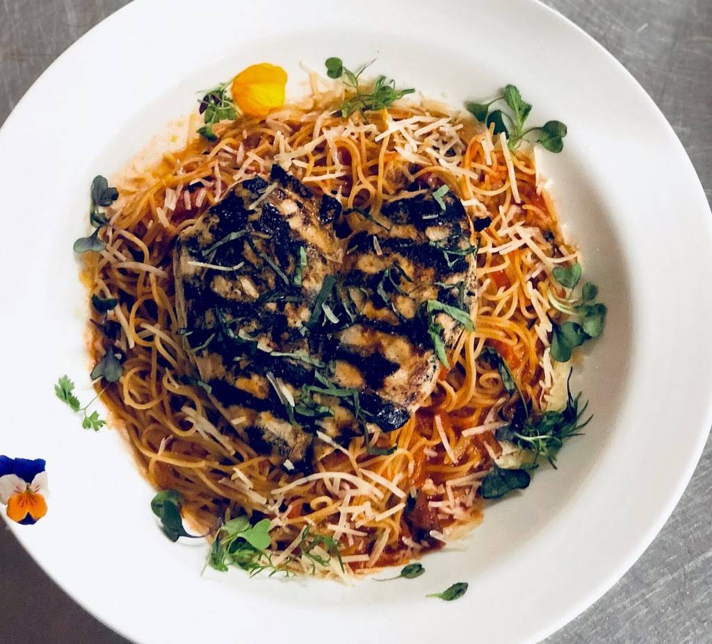 Tavern Room 38 | restaurant | 2531 N Roan St, Johnson City, TN 37601, USA | 4232822351 OR +1 423-282-2351