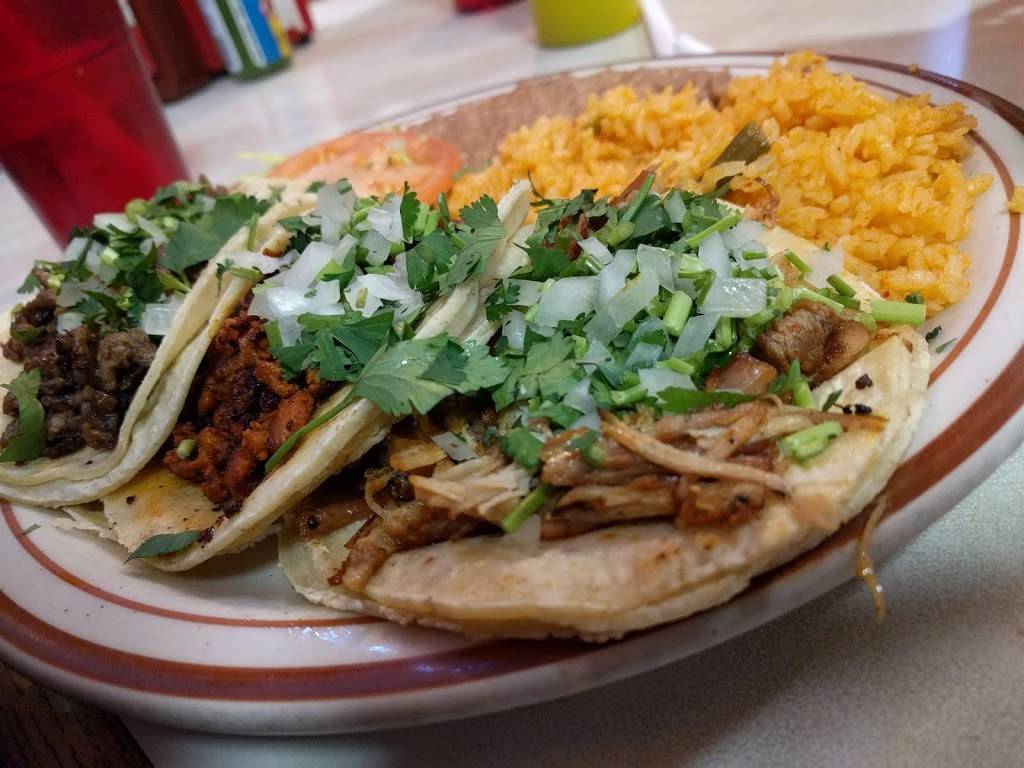 Los Compadres Restaurant | restaurant | 1801 Algonquin Rd, Mt Prospect, IL 60056, USA | 8474374601 OR +1 847-437-4601