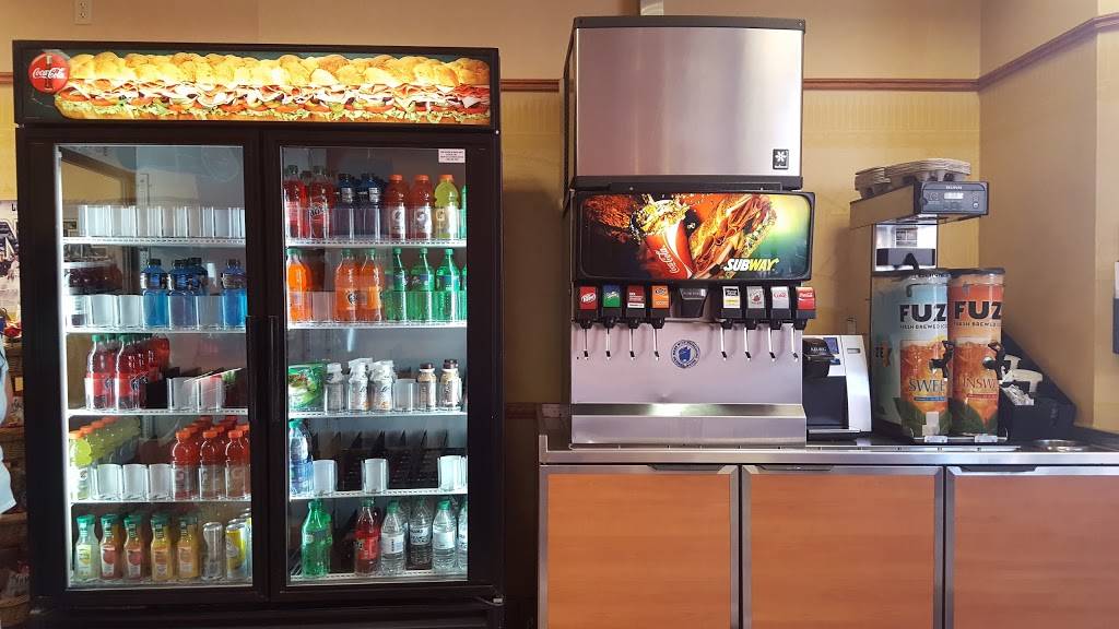 Subway | restaurant | 105 Midtown Ave, Farmville, VA 23901, USA | 4343928868 OR +1 434-392-8868