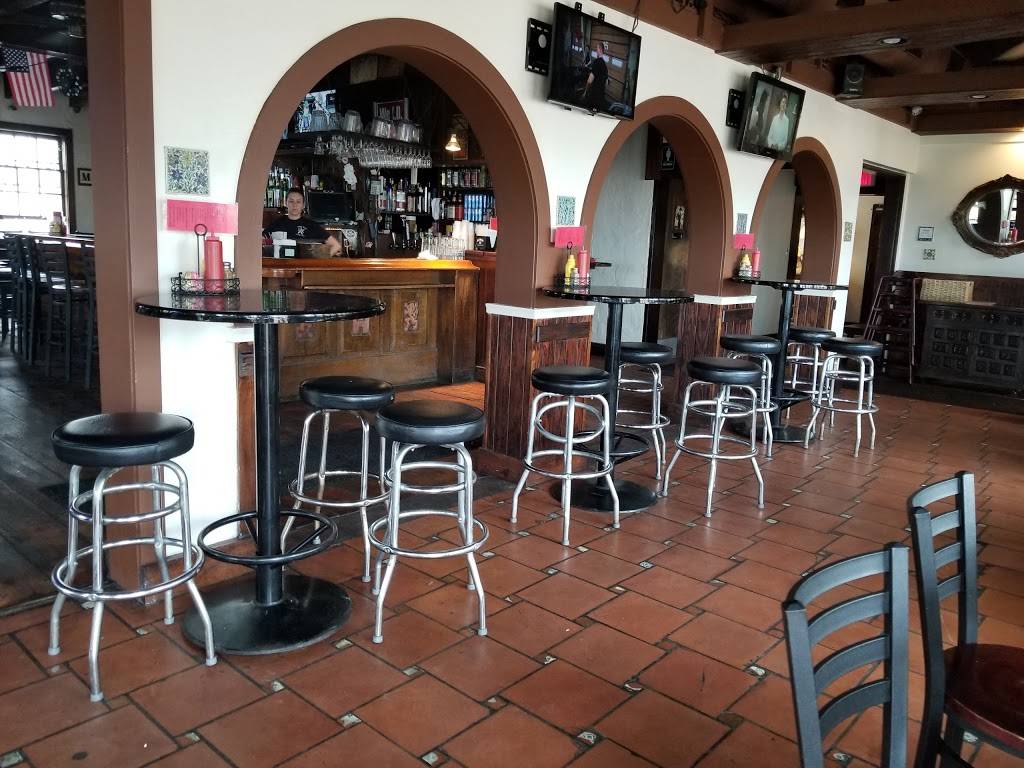 White Lion | restaurant | 3604, 20 Cuna St, St. Augustine, FL 32084, USA | 9048292388 OR +1 904-829-2388