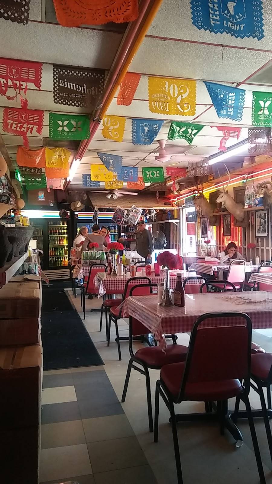 Taqueria Laredo | restaurant | 115 Cavalcade St, Houston, TX 77009, USA | 7132139087 OR +1 713-213-9087