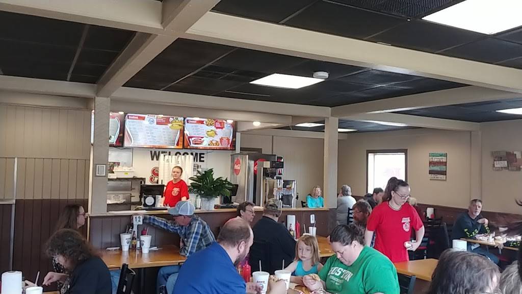 Sams Southern Eatery | restaurant | 1101 S 4th St, Chickasha, OK 73018, USA | 4054485060 OR +1 405-448-5060