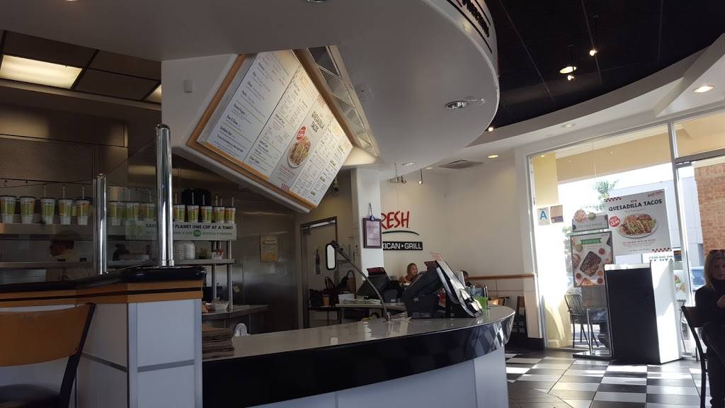 Baja Fresh Mexican Grill | restaurant | 23697 Calabasas Rd # 100, Calabasas, CA 91302, USA | 8185912262 OR +1 818-591-2262