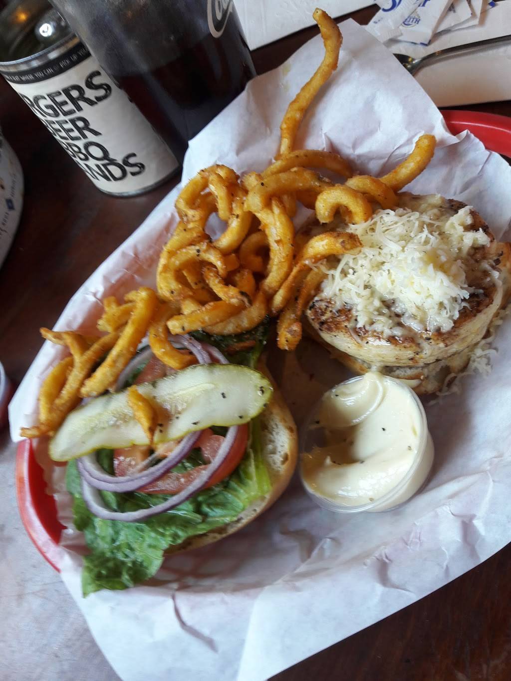 Hondos On Main | restaurant | 312 W Main St, Fredericksburg, TX 78624, USA | 8309971633 OR +1 830-997-1633