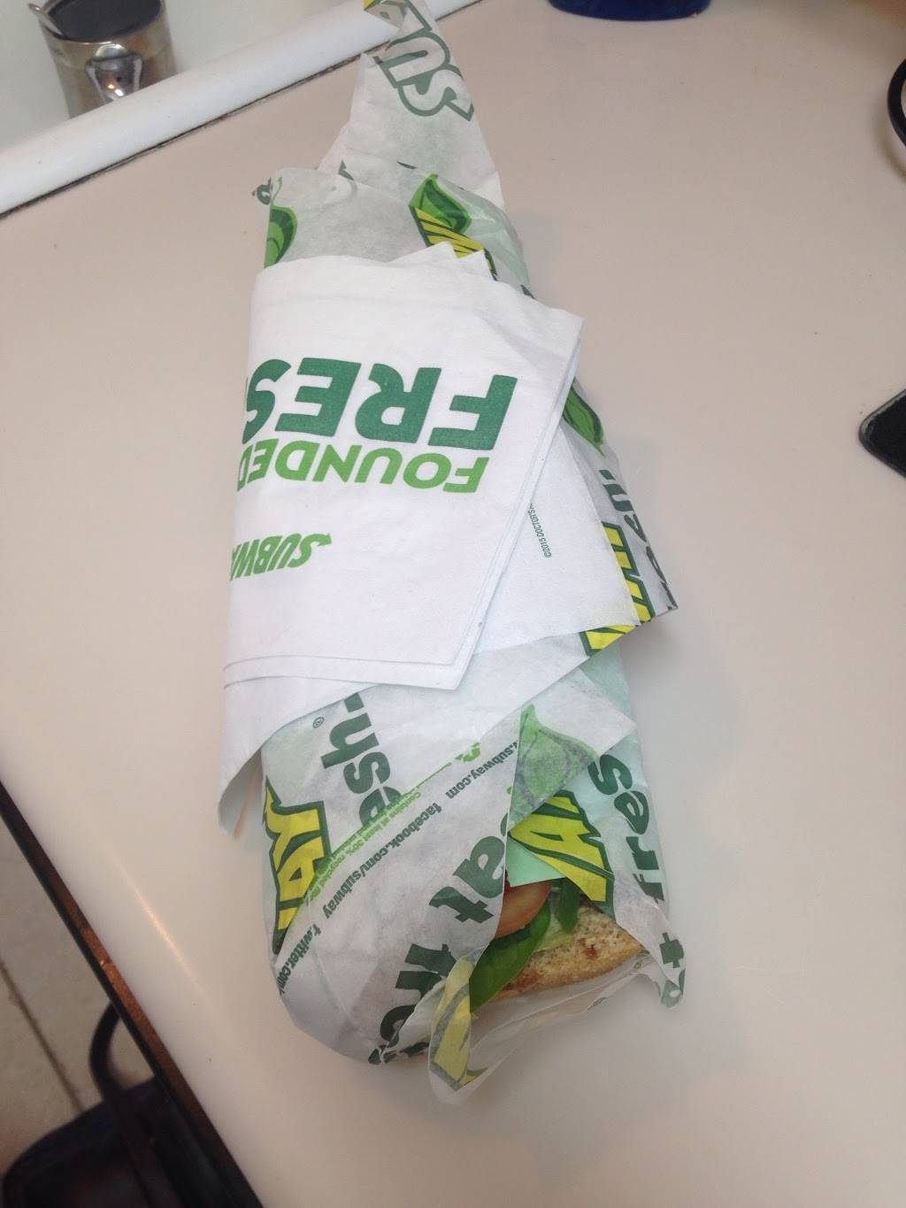 Subway | restaurant | 2328 W Holcombe Blvd, Houston, TX 77030, USA | 7136616520 OR +1 713-661-6520