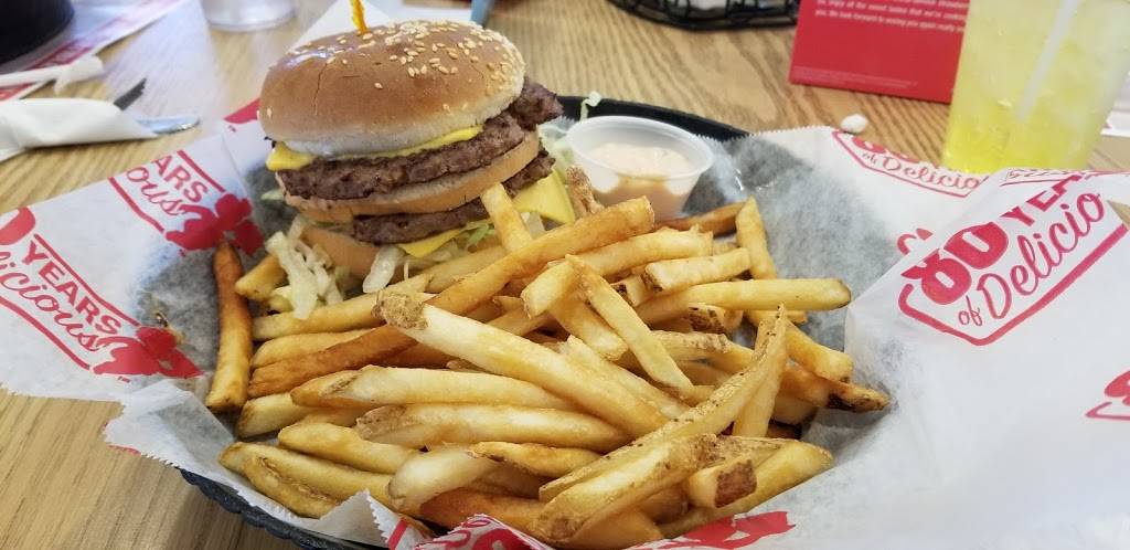 BIG BOY | restaurant | 6360 N Wayne Rd, Westland, MI 48185, USA | 7345951700 OR +1 734-595-1700
