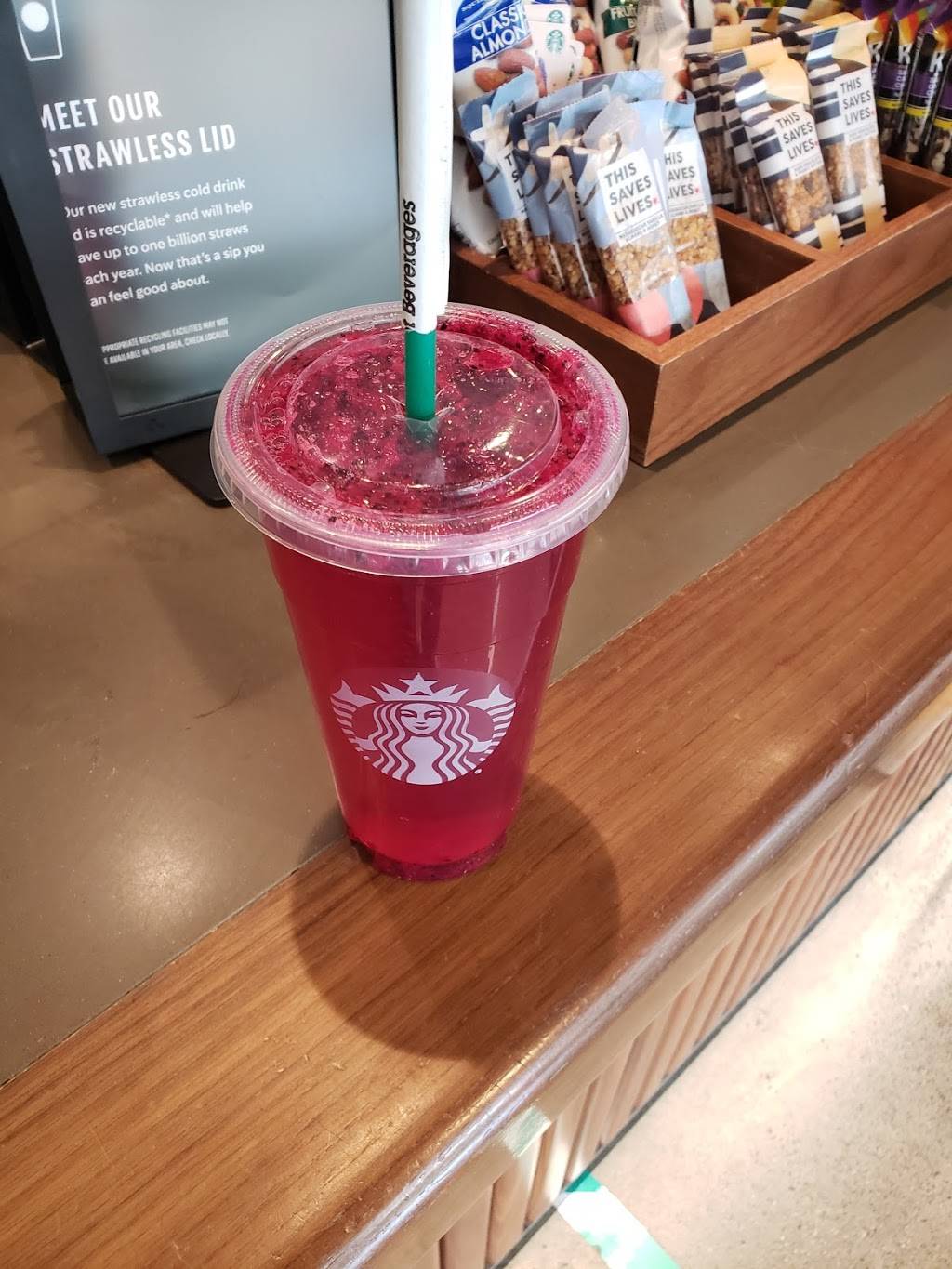 Starbucks | cafe | 1003 L St, Sacramento, CA 95814, USA | 9169300140 OR +1 916-930-0140