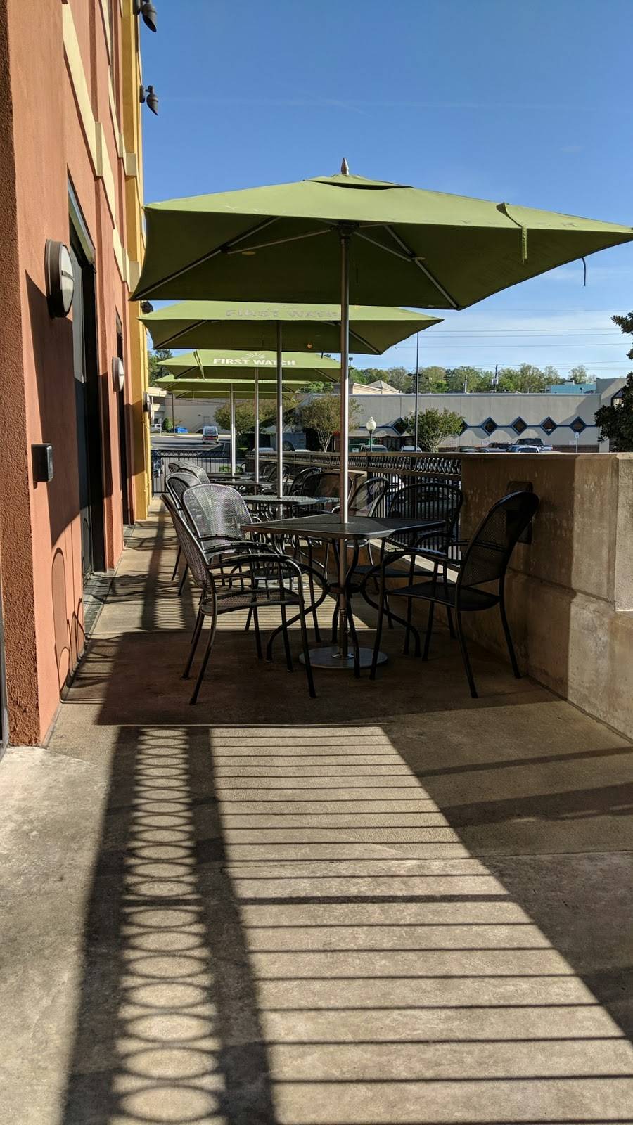 First Watch - Vestavia Hills | restaurant | 700 Montgomery Hwy #188, Vestavia Hills, AL 35216, USA | 2059796827 OR +1 205-979-6827