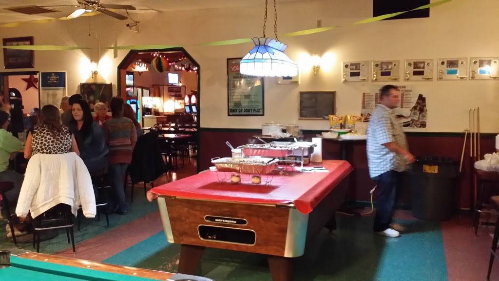 Four Corners Club | restaurant | 72 Pedal Car Dr, Inwood, WV 25428, USA | 3042293443 OR +1 304-229-3443