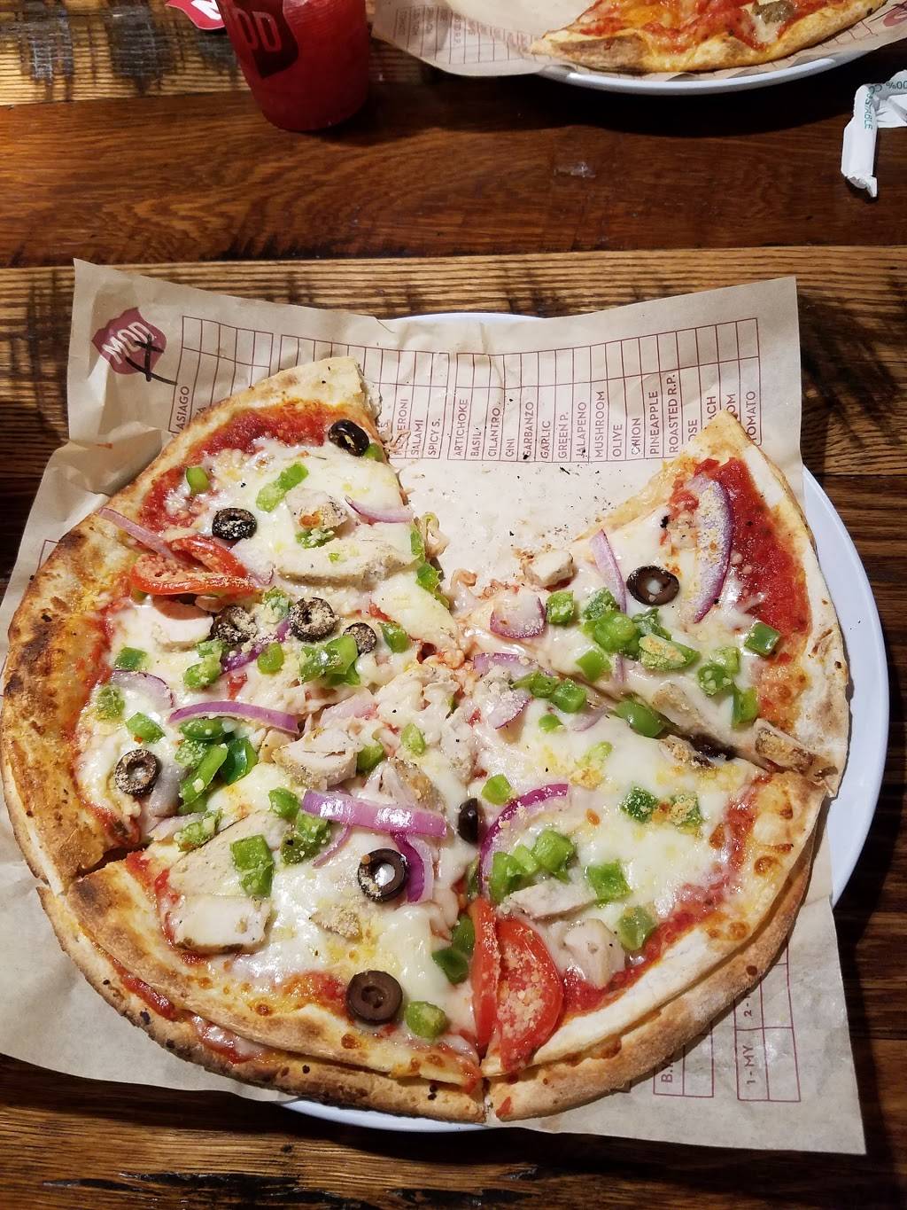 MOD Pizza | restaurant | 2941 Cochran St #1a, Simi Valley, CA 93065, USA | 8058424442 OR +1 805-842-4442