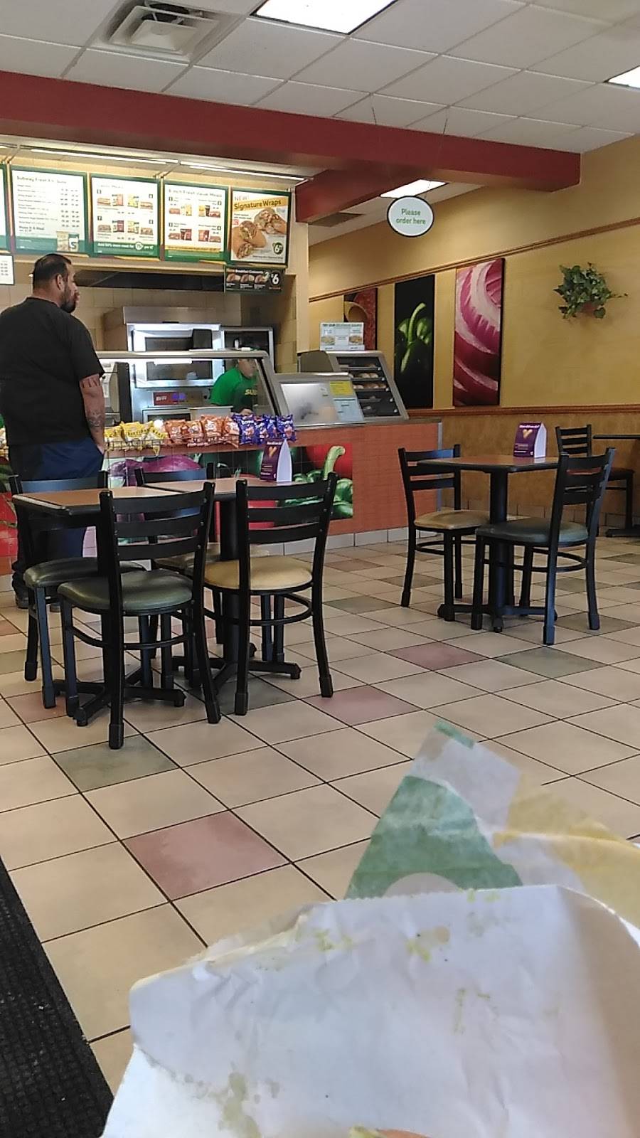 Subway | restaurant | 511 E 4th St C, Perris, CA 92570, USA | 9516576200 OR +1 951-657-6200