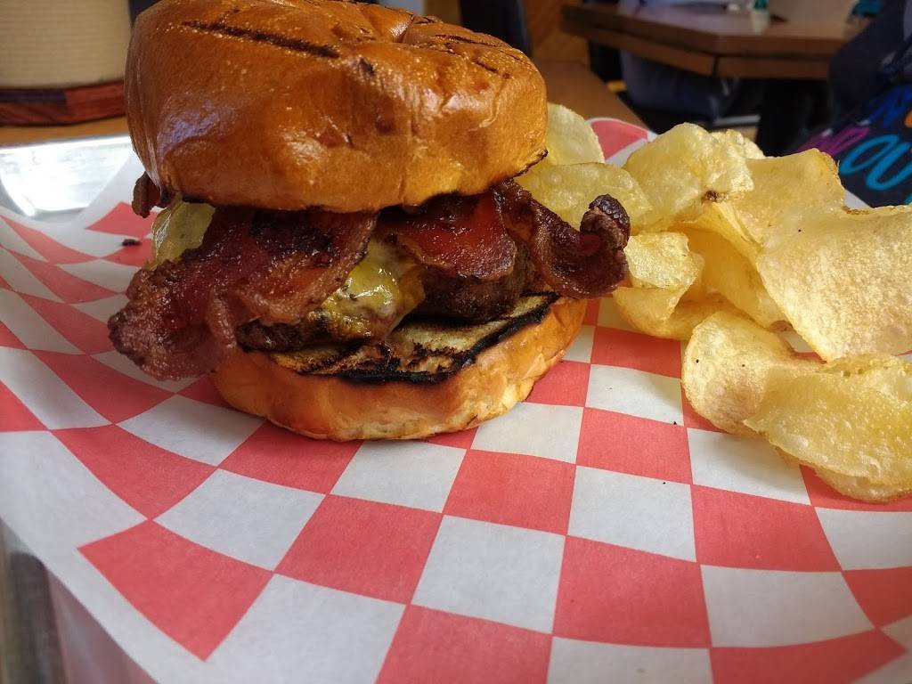 J Wolf Catering and BBQ | restaurant | 2271 N Ventura Ave, Ventura, CA 93001, USA | 8056289416 OR +1 805-628-9416