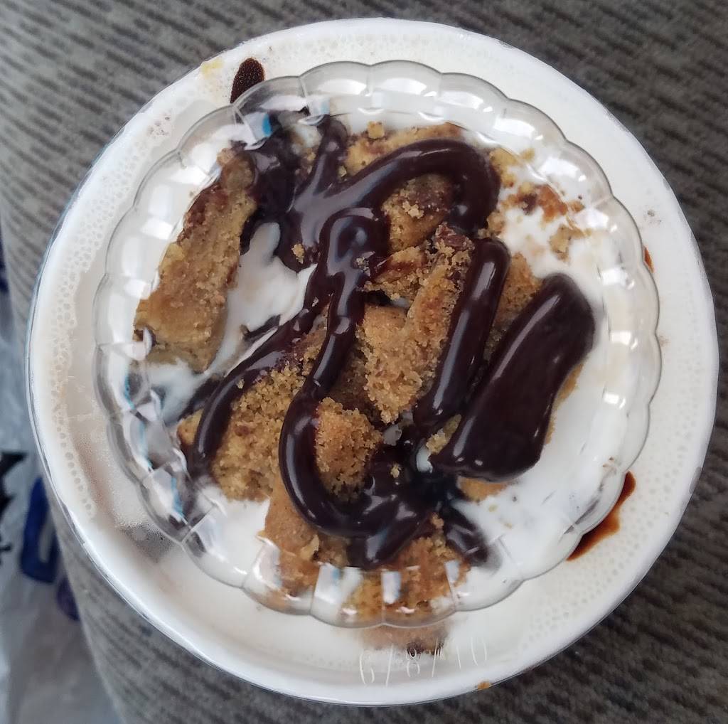 Wendys | restaurant | 8764 Seminole Trail, Ruckersville, VA 22968, USA | 4349902021 OR +1 434-990-2021