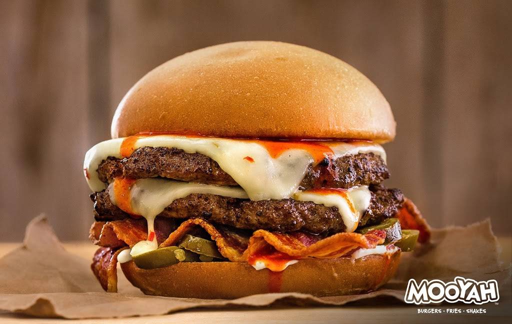 MOOYAH Burgers, Fries & Shakes | restaurant | 3300 E Broad St #102, Mansfield, TX 76063, USA | 6825189380 OR +1 682-518-9380