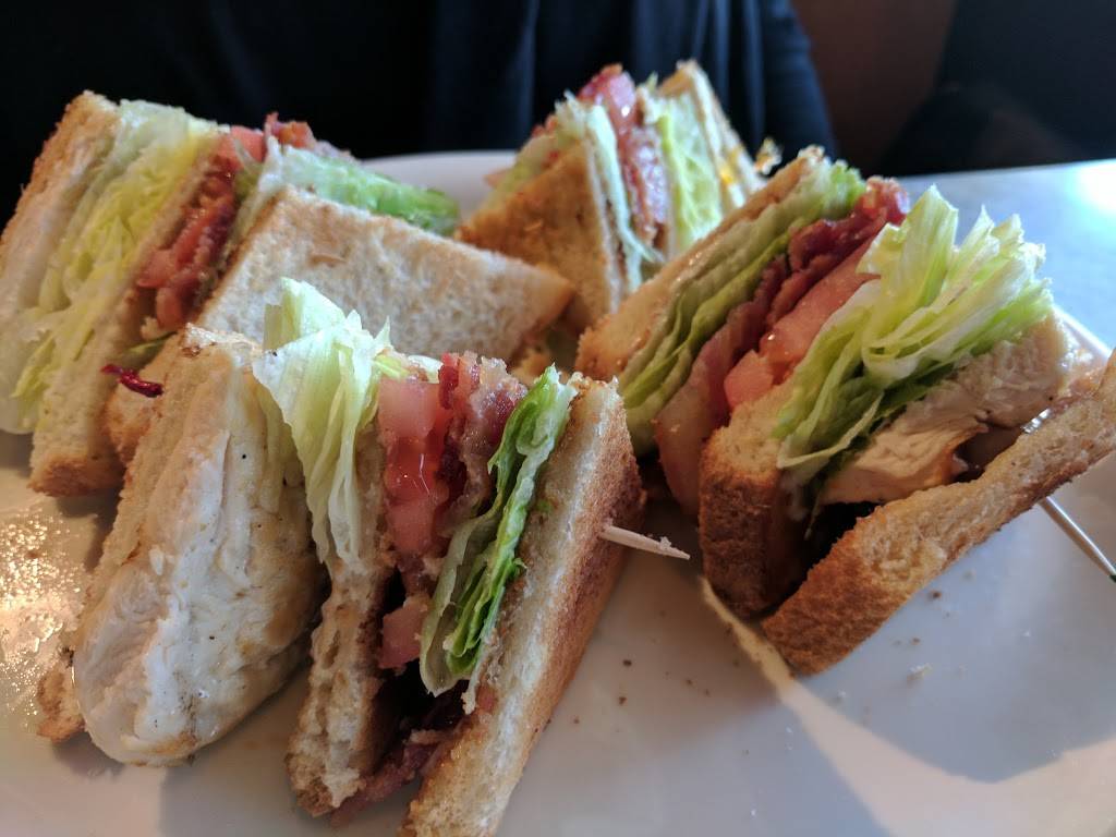 Flors Diner | restaurant | 821 W Valley Blvd, Colton, CA 92324, USA | 9092224813 OR +1 909-222-4813