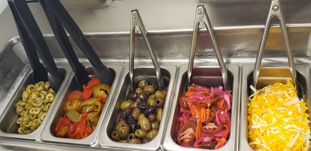 Skyline Gourmet | restaurant | 125 Chubb Ave # 1, Lyndhurst, NJ 07071, USA | 2019393663 OR +1 201-939-3663