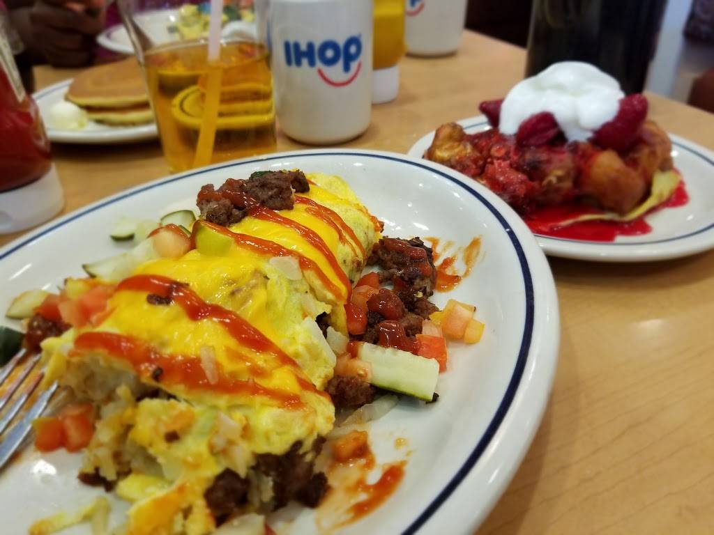 IHOP | restaurant | 115 Parkingway, Quincy, MA 02169, USA | 6177709414 OR +1 617-770-9414