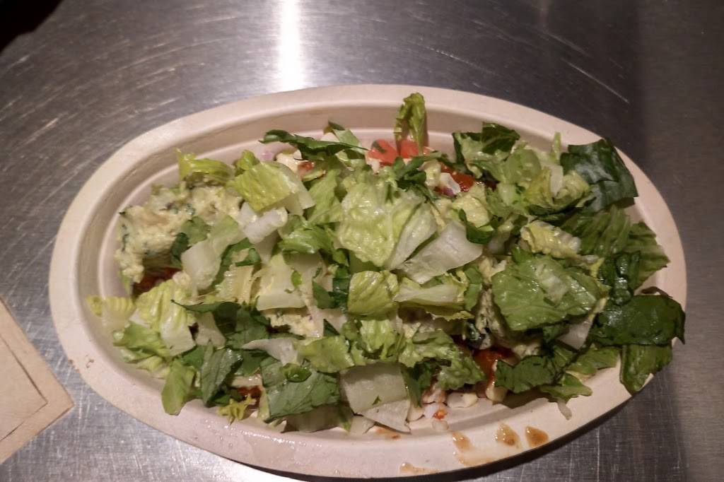 Chipotle Mexican Grill | restaurant | 9687 NE Cascades Pkwy, Portland, OR 97220, USA | 5032873117 OR +1 503-287-3117