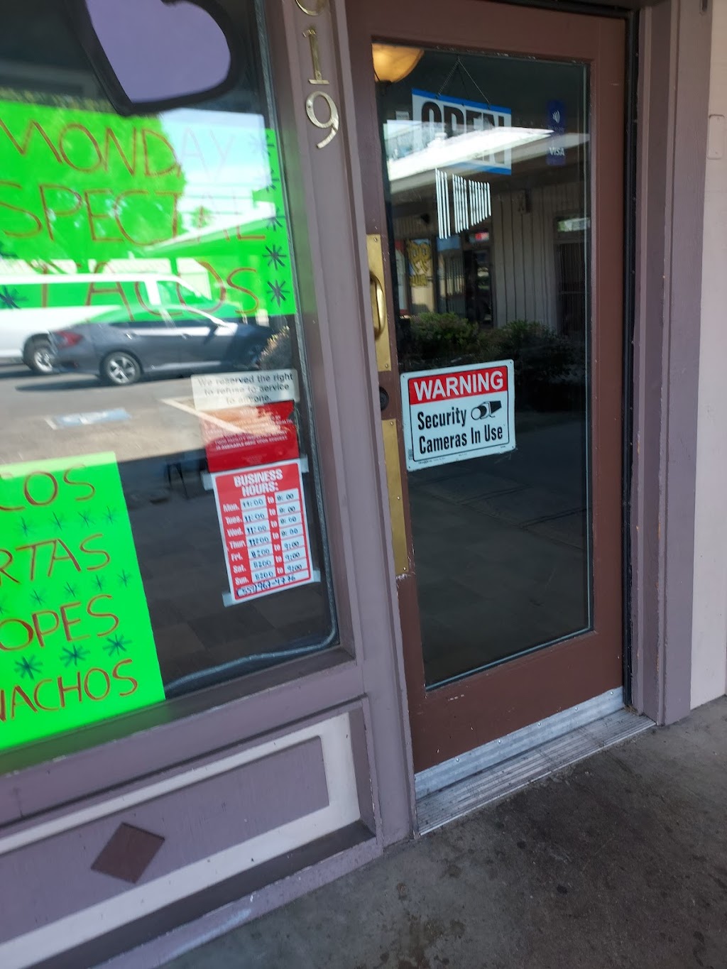 Espinozas Restaurant | restaurant | 619 W Murray Ave, Visalia, CA 93291, USA | 5599674776 OR +1 559-967-4776