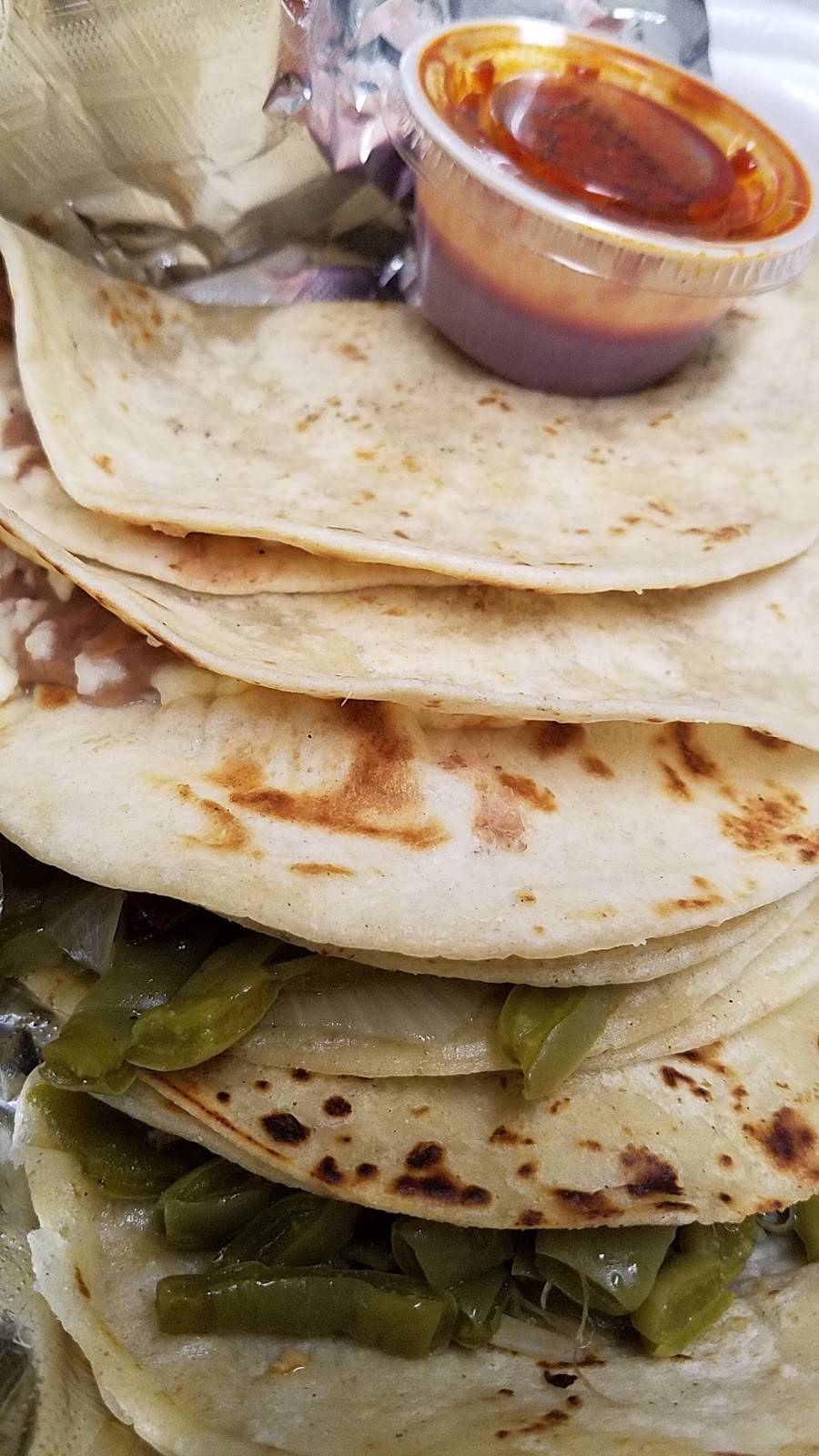 Tortilleria La Potosina | restaurant | 8238 Scyene Rd, Dallas, TX 75227, USA | 2148153995 OR +1 214-815-3995