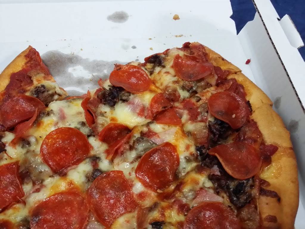 Guerreros Tacos & Pizza | restaurant | 2534 W Division St, Chicago, IL 60622, USA | 7732929000 OR +1 773-292-9000