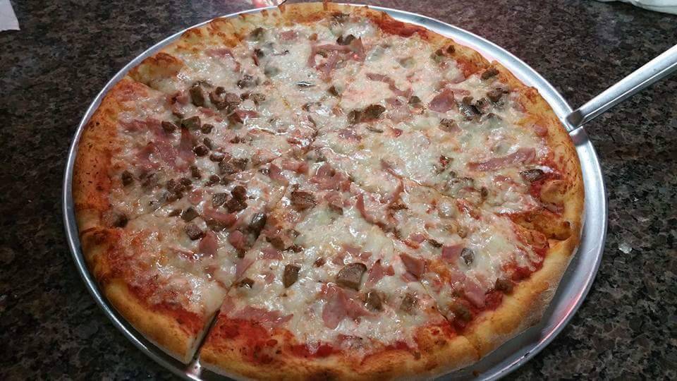 Selvinos Pizza | meal delivery | 5711 Bowden Rd #7, Jacksonville, FL 32216, USA | 9047397900 OR +1 904-739-7900