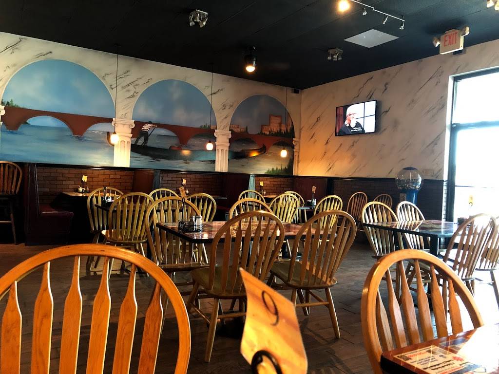 Primos Italian Restaurant | restaurant | 151 Hudson Dr, Elizabethton, TN 37643, USA | 4235438400 OR +1 423-543-8400