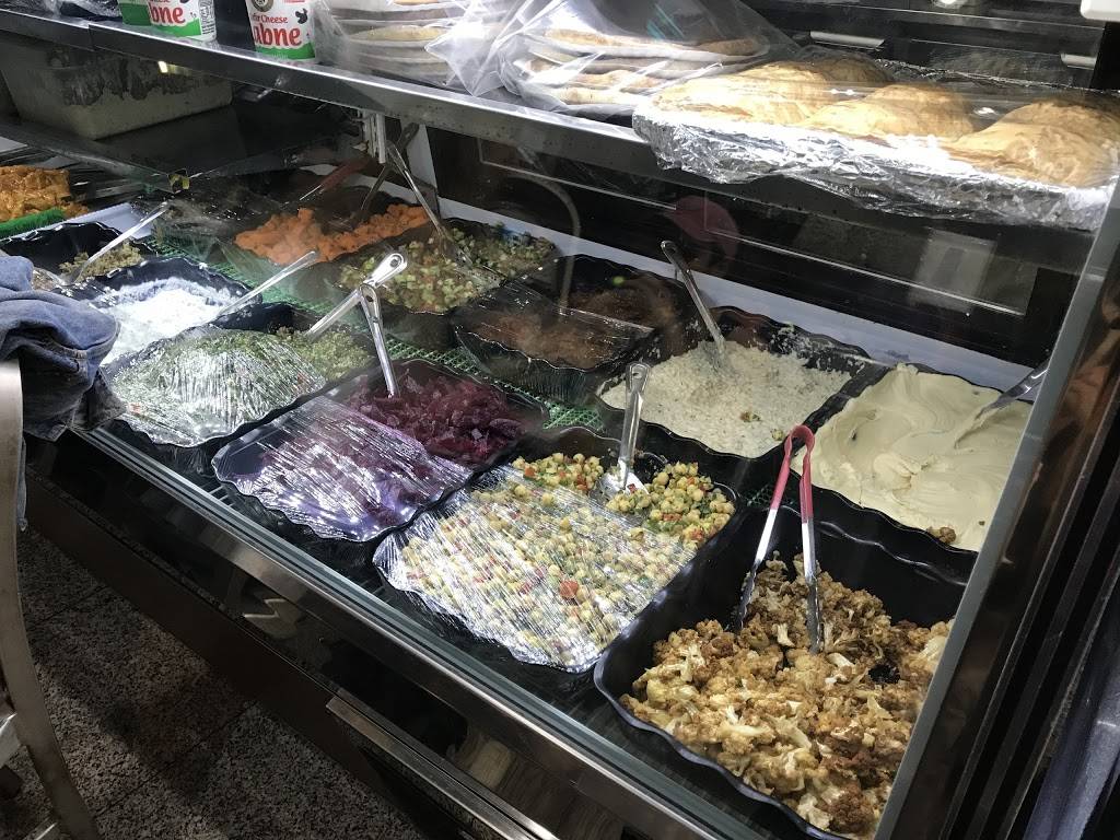 Oasis | restaurant | 168 Bedford Ave, Brooklyn, NY 11249, USA | 7183894680 OR +1 718-389-4680