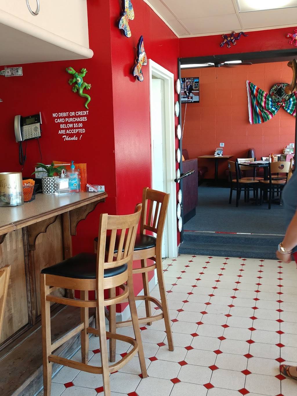 Tequileros Mexican Restaurant | restaurant | 1208 w, us 24 hwy, Independence, MO 64050, USA | 8168328334 OR +1 816-832-8334