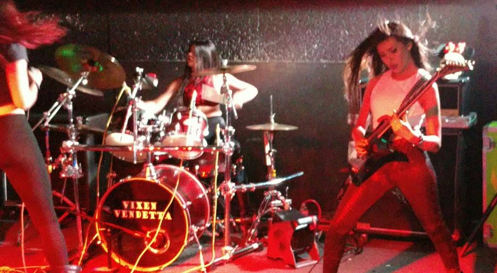 Katie Jakes Bar & Grill | night club | 750 Terrado Plaza #10, Covina, CA 91723, USA | 6269672765 OR +1 626-967-2765